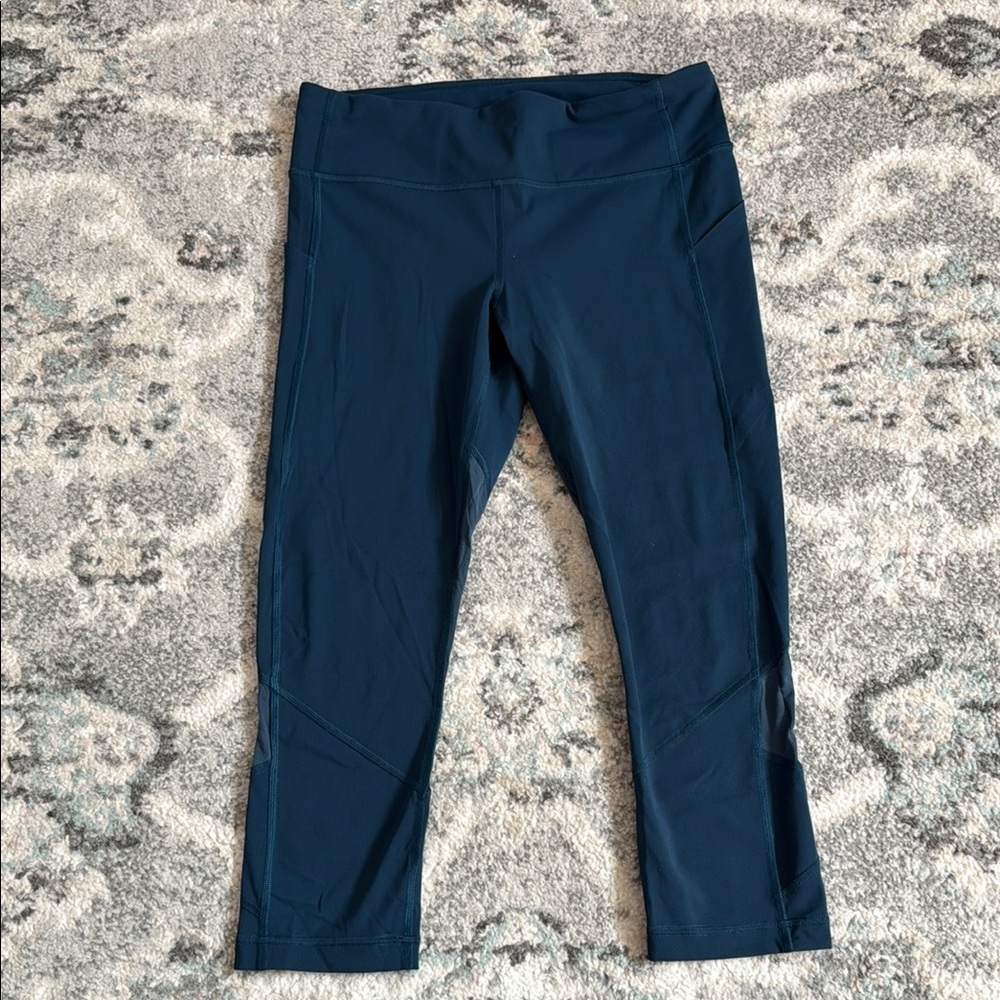 Lululemon Pace Rival Crop *22" in Night Diver